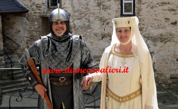 Dame e Cavaliere Medievali epoca 1150